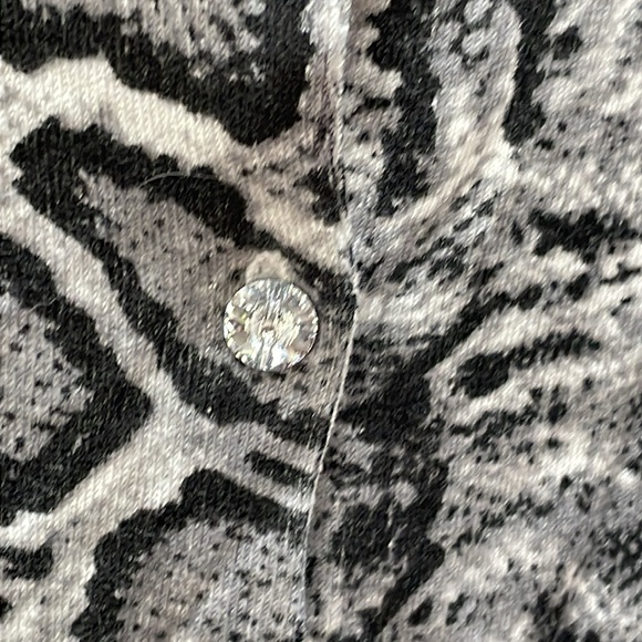 NWOT Karen Kane Animal Print Cardigan Sweater - Picture 4 of 6